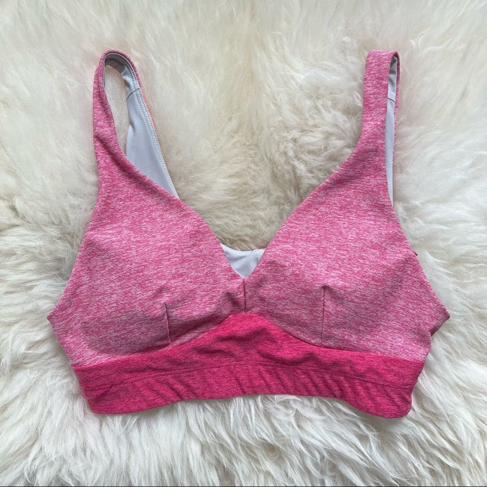 Outdoor Voices Plunge Bra Pink XS